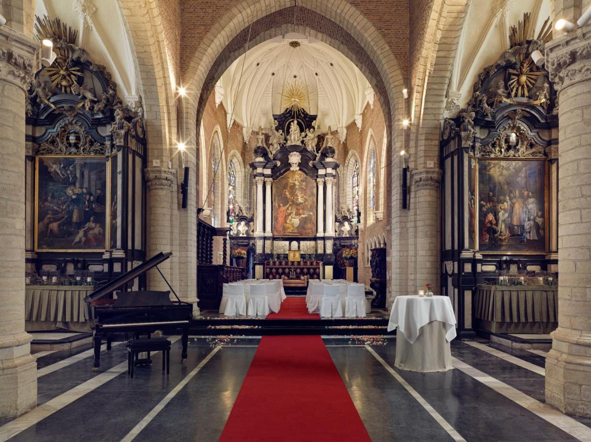 Botanic Sanctuary Antwerp - The Leading Hotels Of The World Exterior photo The interior of the church