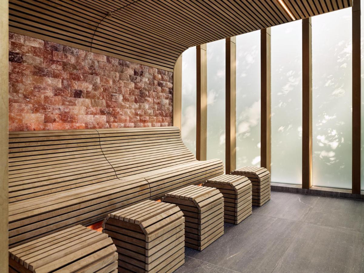 Botanic Sanctuary Antwerp - The Leading Hotels Of The World Exterior photo The steam room