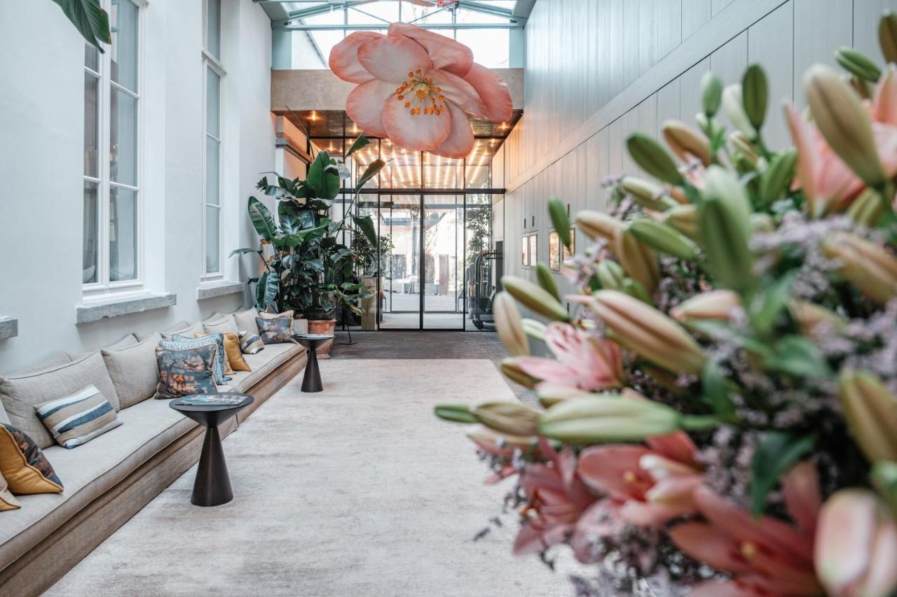 Botanic Sanctuary Antwerp - The Leading Hotels Of The World Exterior photo The interior of the hotel