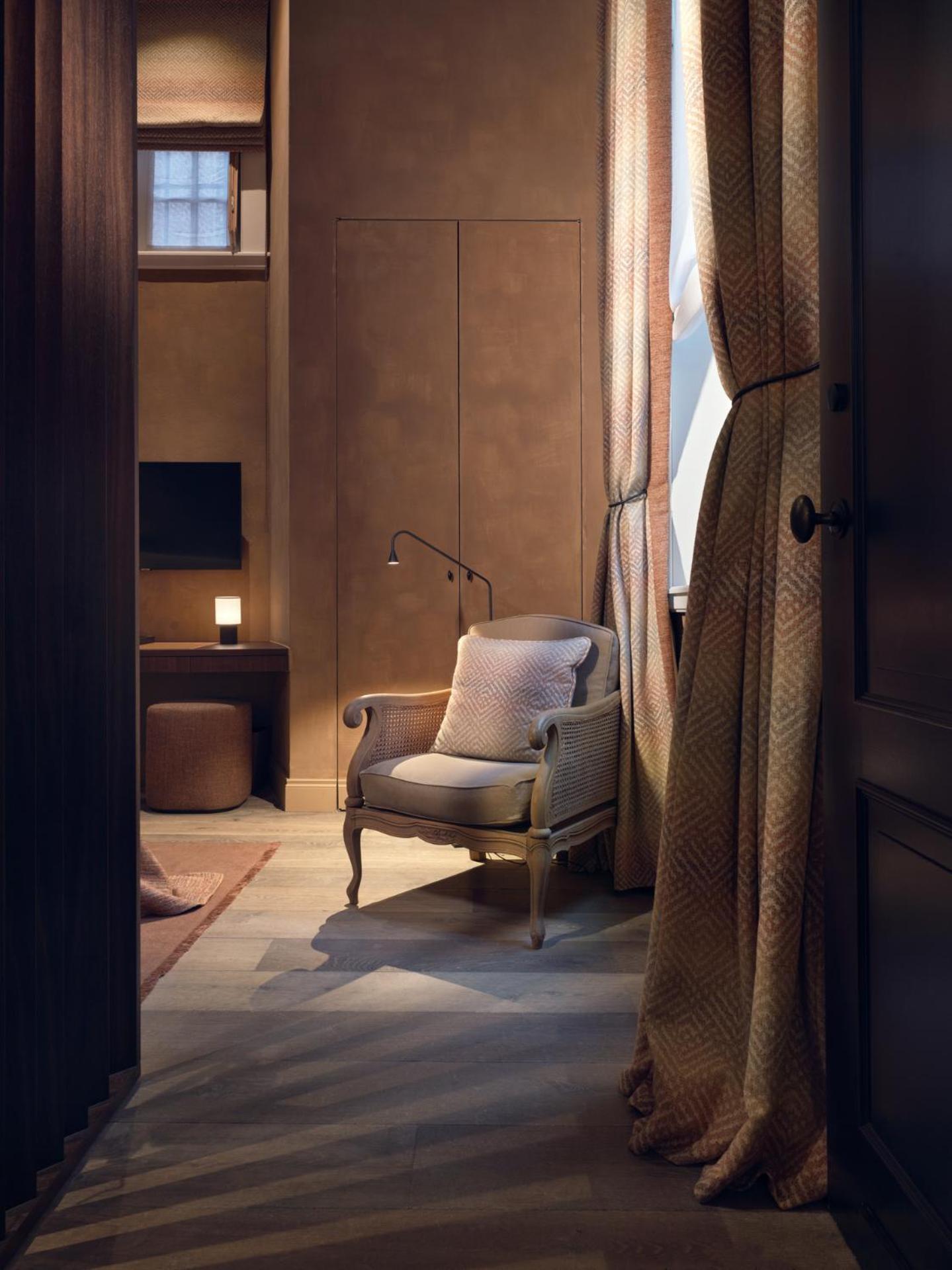 Botanic Sanctuary Antwerp - The Leading Hotels Of The World Exterior photo The interior of a private suite