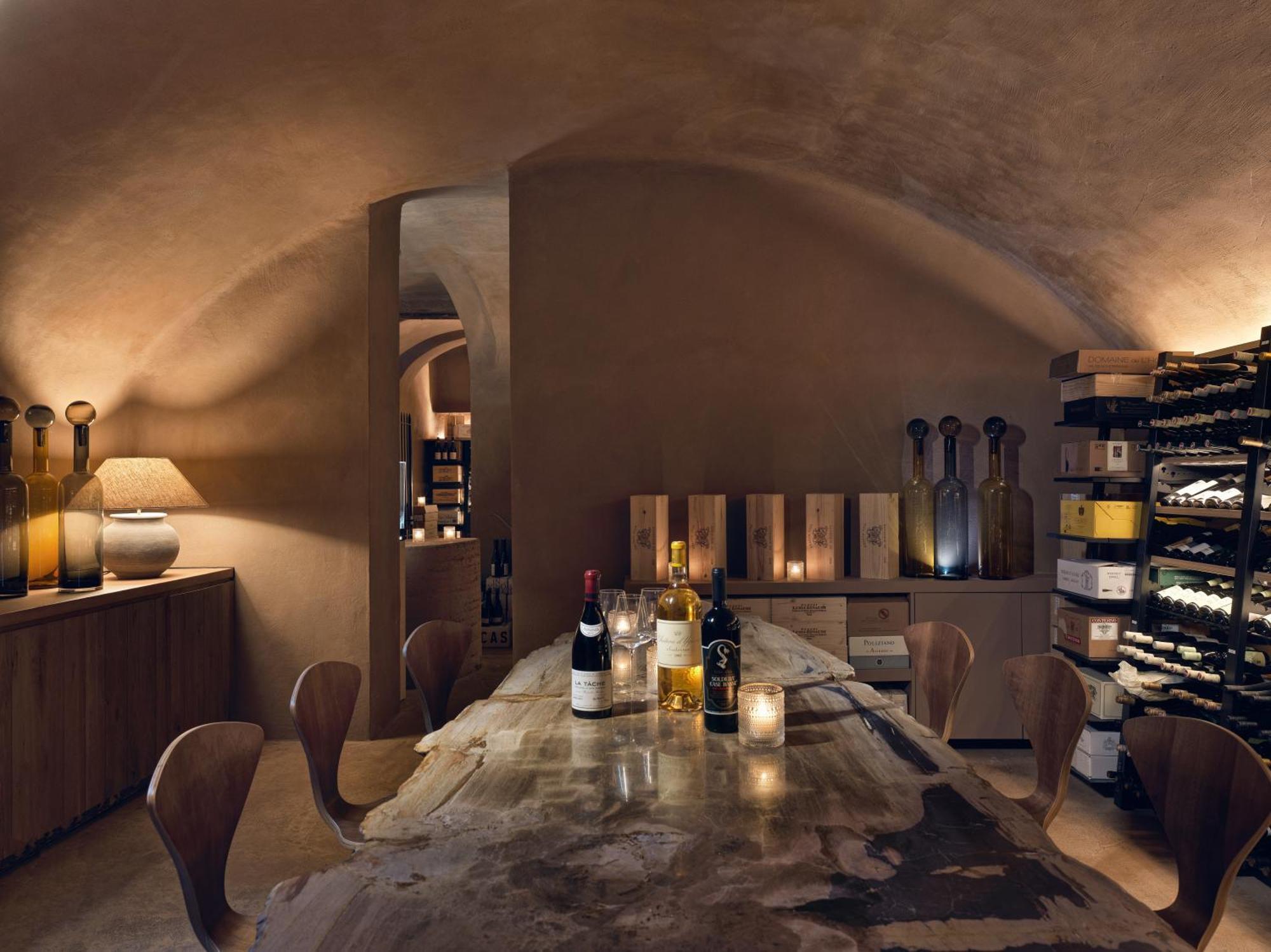 Botanic Sanctuary Antwerp - The Leading Hotels Of The World Exterior photo Wine tasting room