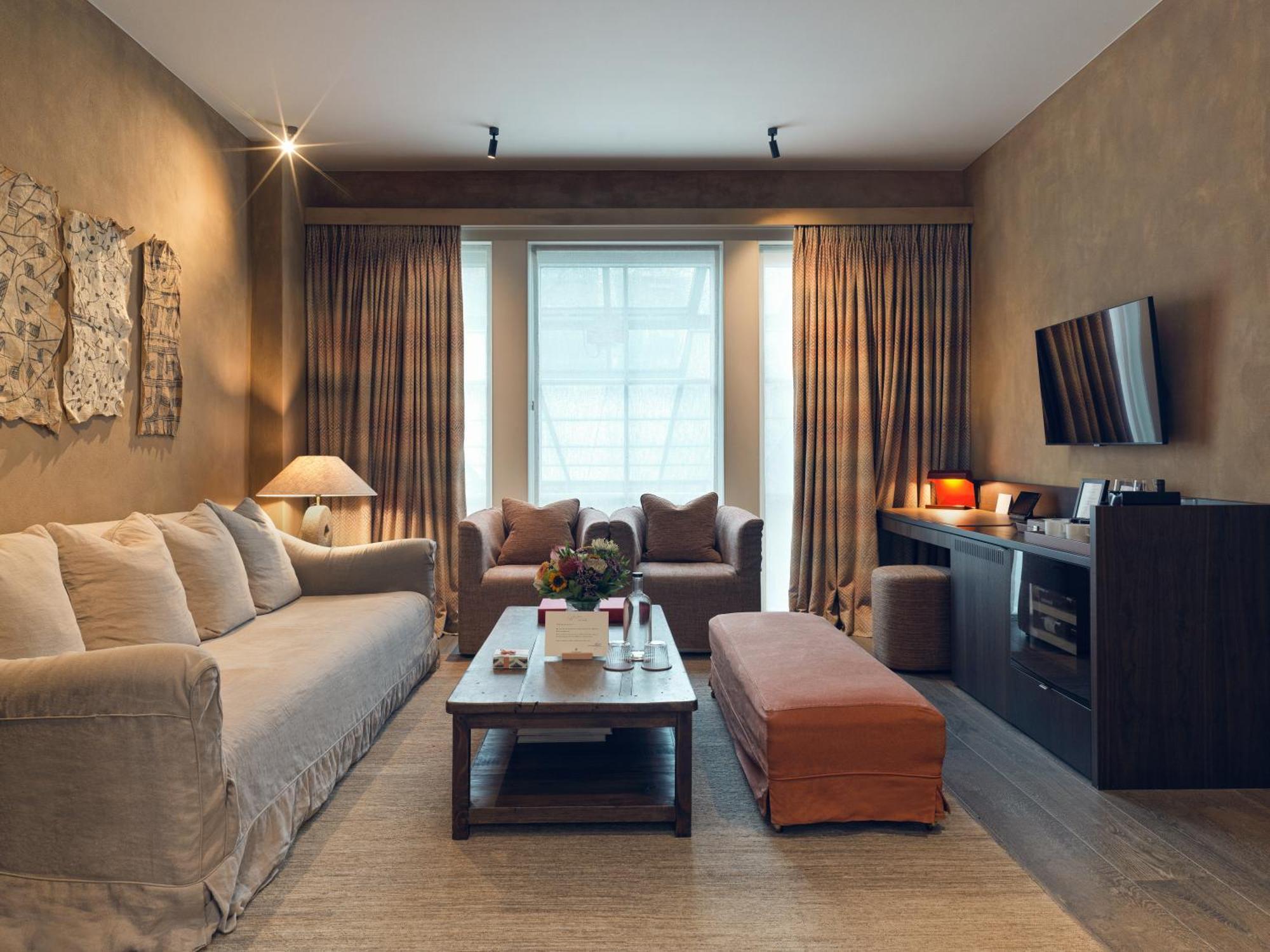 Botanic Sanctuary Antwerp - The Leading Hotels Of The World Exterior photo A living room